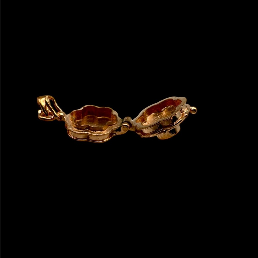 Solid Copper Poison Box Pendant With Faceted Amet… - image 5